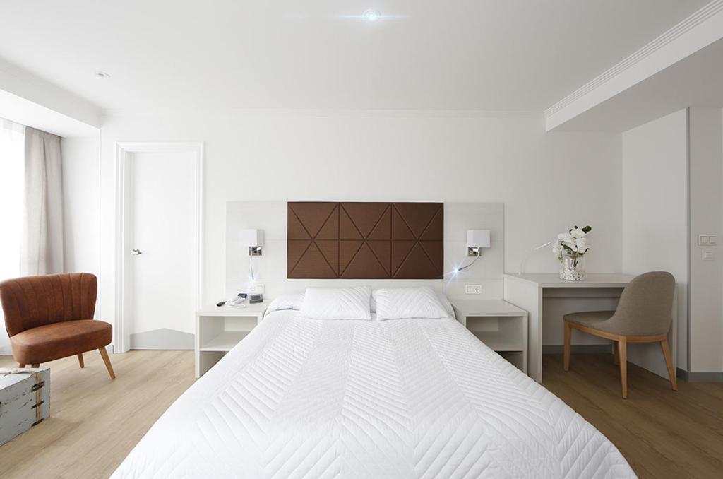 Hotel Loiola อัซเปเตีย ภายนอก รูปภาพ