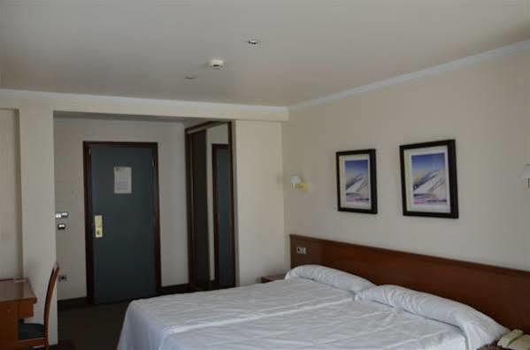 Hotel Loiola อัซเปเตีย ภายนอก รูปภาพ